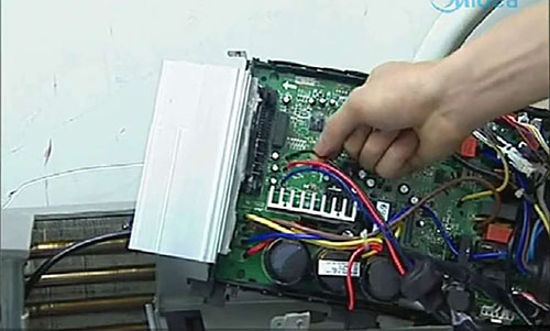 连平美的空调电话是多少